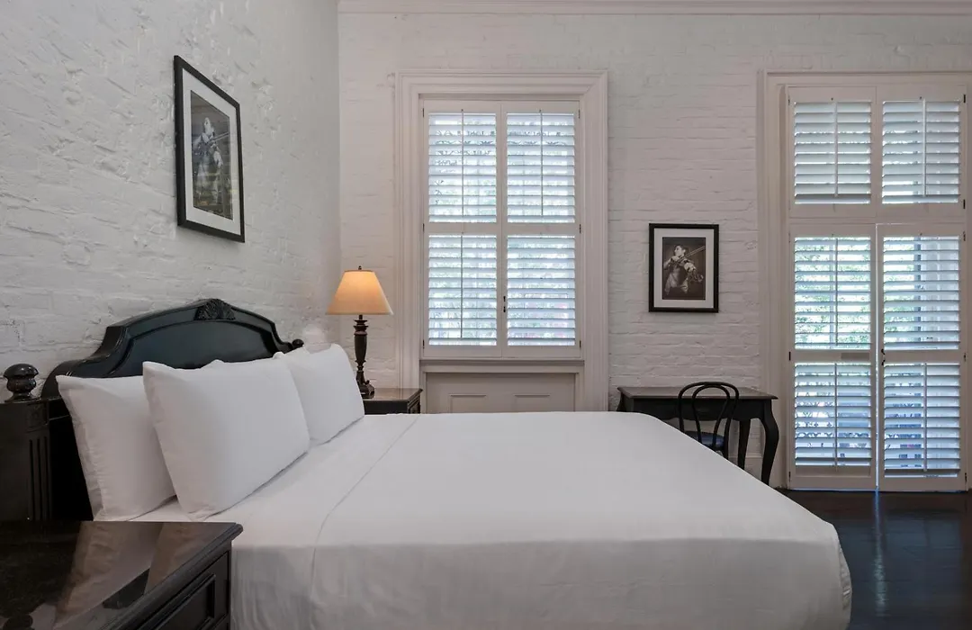 Hotel Royal New Orleans-1
